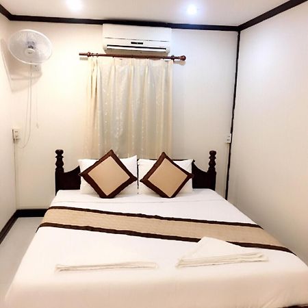 Vientiane Backpackers Hostel Εξωτερικό φωτογραφία