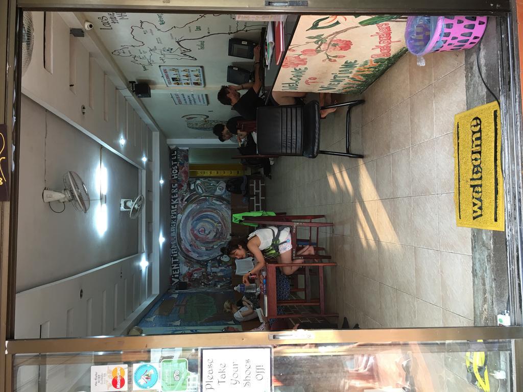 Vientiane Backpackers Hostel Εξωτερικό φωτογραφία