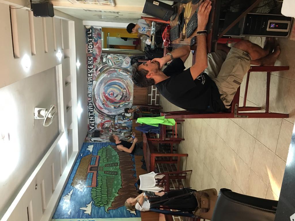 Vientiane Backpackers Hostel Εξωτερικό φωτογραφία