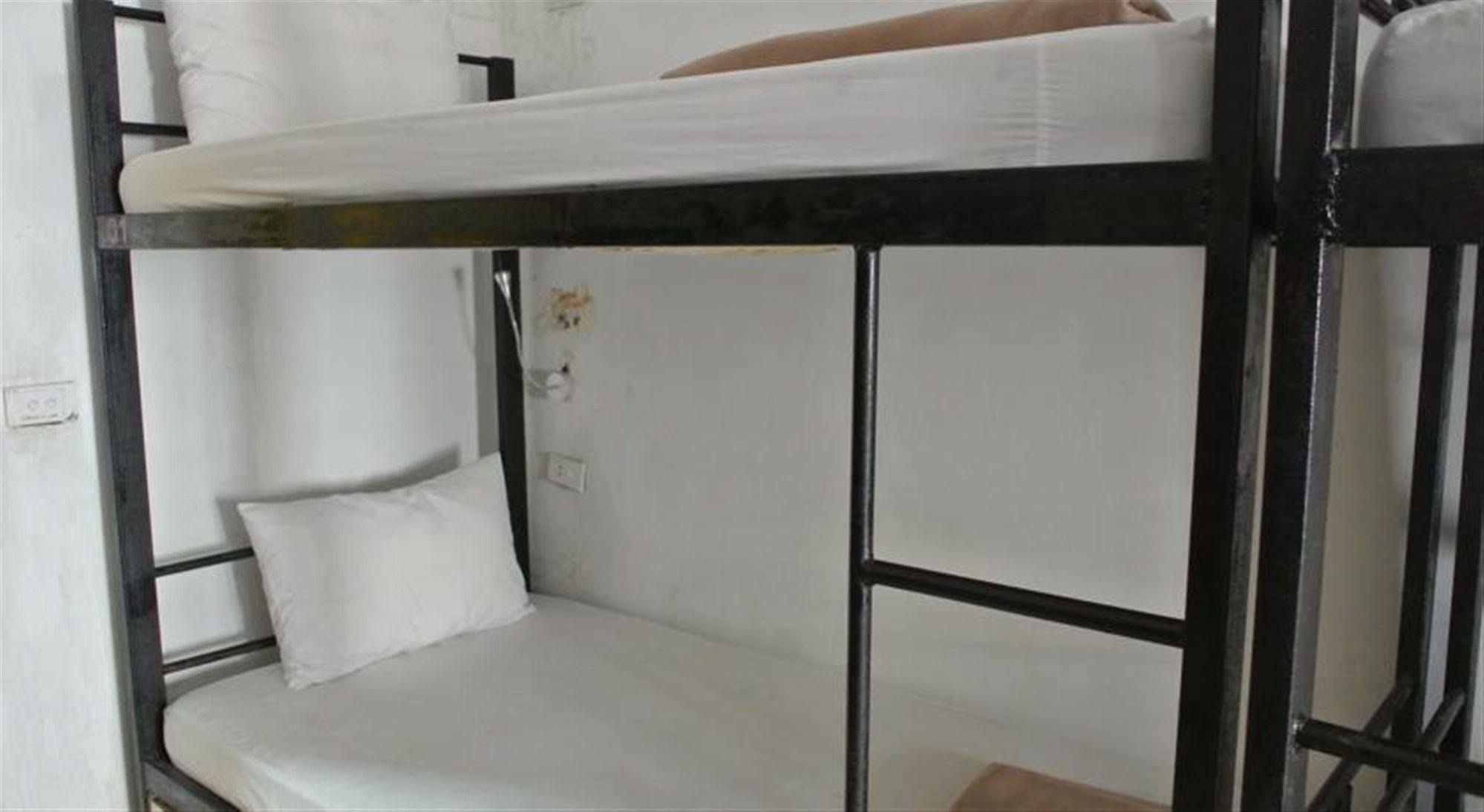 Vientiane Backpackers Hostel Εξωτερικό φωτογραφία